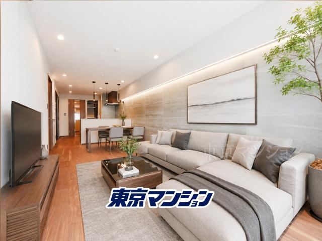 2LDK apartment in Minato Ward, Tokyo - Photo 1