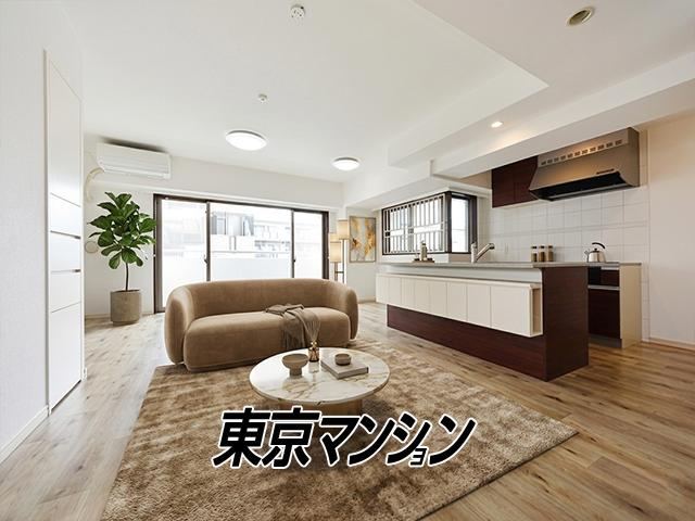 4LDK apartment in Setagaya Ward, Tokyo - Photo 1