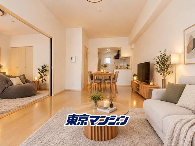 1LDK apartment in Shinjuku Ward, Tokyo - Photo 1