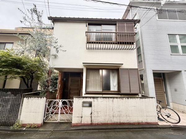 68 m² land in Chofu, Tokyo - Photo 1