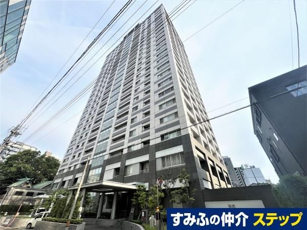 3LDK apartment in Naka Ward, Nagoya, Aichi - Photo 1