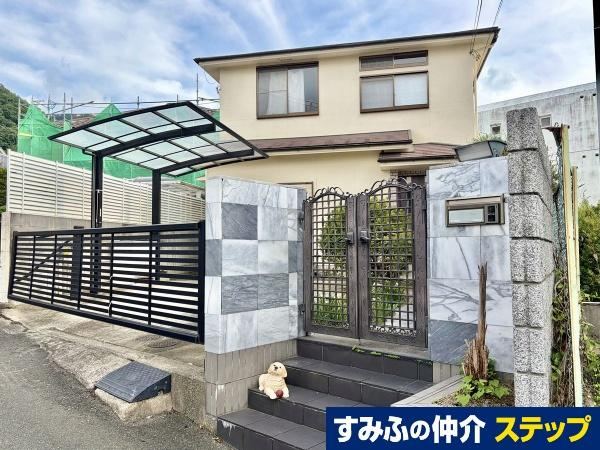 4LDK house in Higashiosaka, Osaka - Photo 1