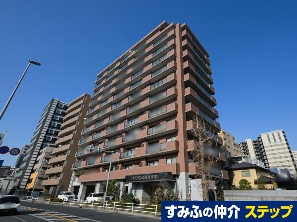 3LDK apartment in Urawa Ward, Saitama - Photo 1