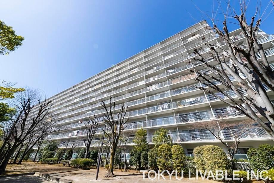 3LDK apartment in Sakura Ward, Saitama - Photo 1