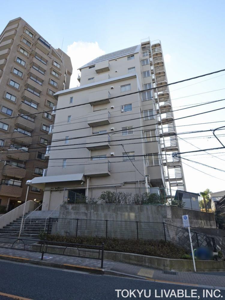 3LDK apartment in Nerima Ward, Tokyo - Photo 1