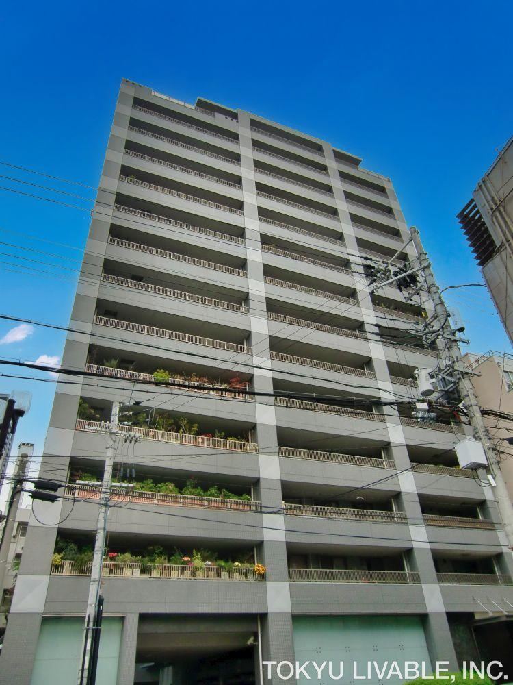 2LDK apartment in Nishi Ward, Osaka - Photo 1