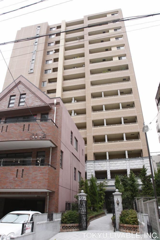 1LDK+S apartment in Higashi Ward, Nagoya, Aichi - Photo 1