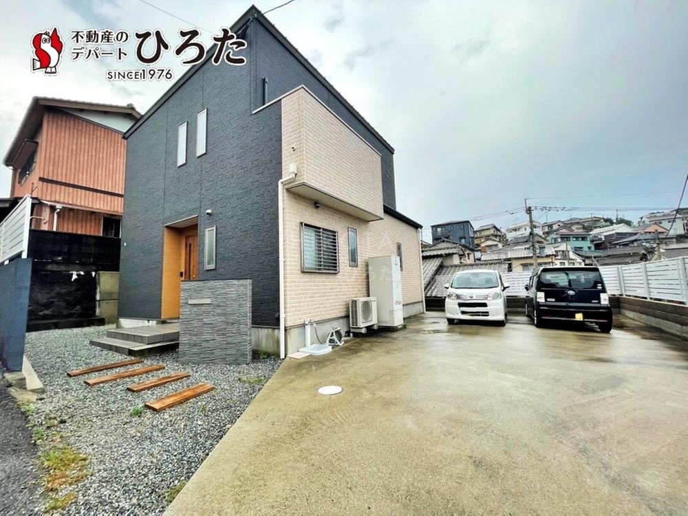 4LDK house in Tobata Ward, Kitakyushu, Fukuoka - Photo 1