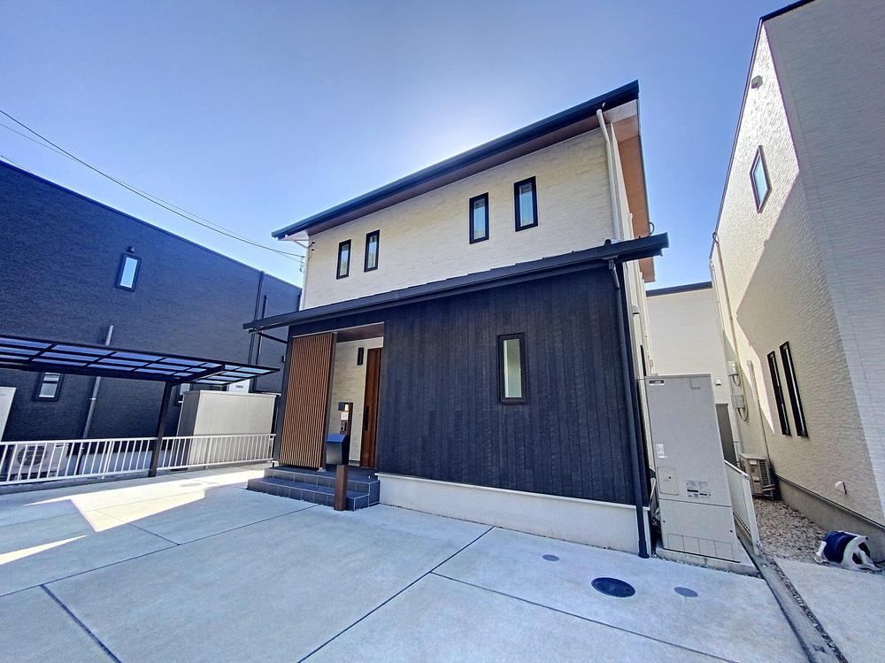 4LDK house in Agui, Chita District, Aichi - Photo 1