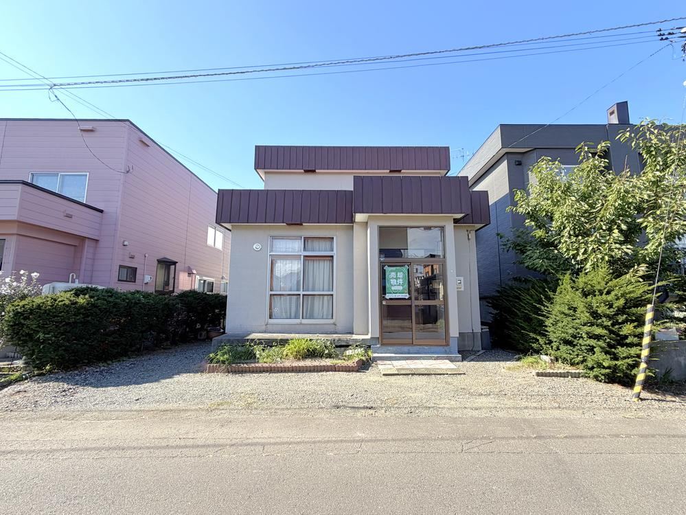 4LDK house in Ishikari, Hokkaido - Photo 1