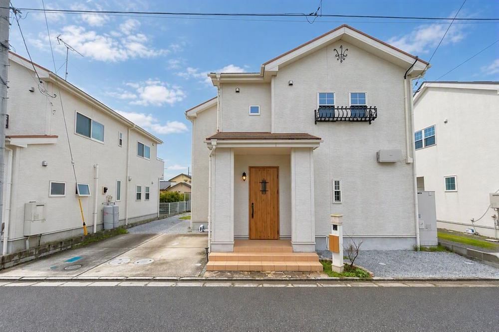 4LDK house in Koga, Ibaraki - Photo 1