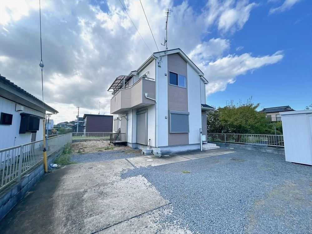 4LDK house in Mito, Ibaraki - Photo 1