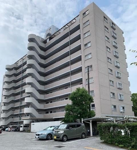 4LDK apartment in Kochi, Kochi - Photo 1