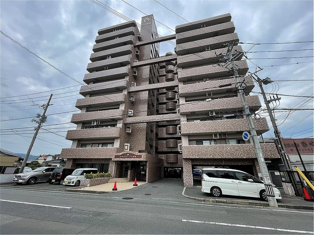 4LDK apartment in Yamaguchi, Yamaguchi - Photo 1