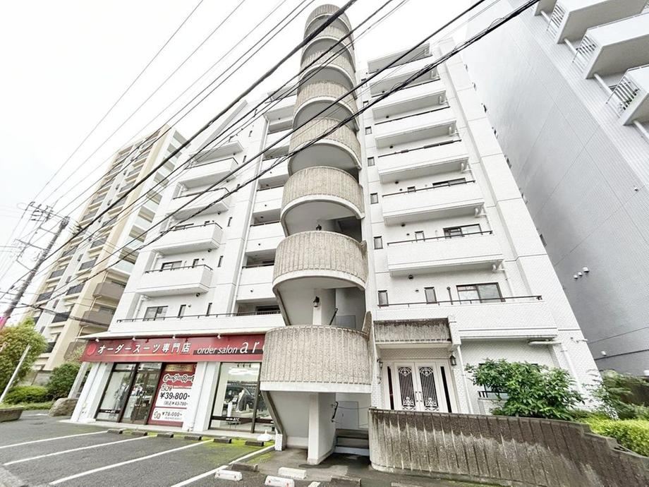 3LDK apartment in Matsudo, Chiba - Photo 1