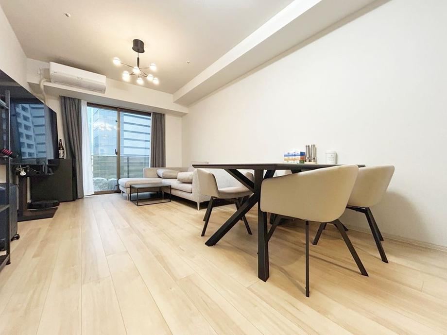2LDK apartment in Shinjuku Ward, Tokyo - Photo 1