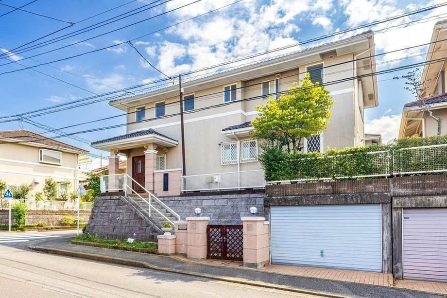 4LDK house in Aoba Ward, Yokohama, Kanagawa - Photo 1