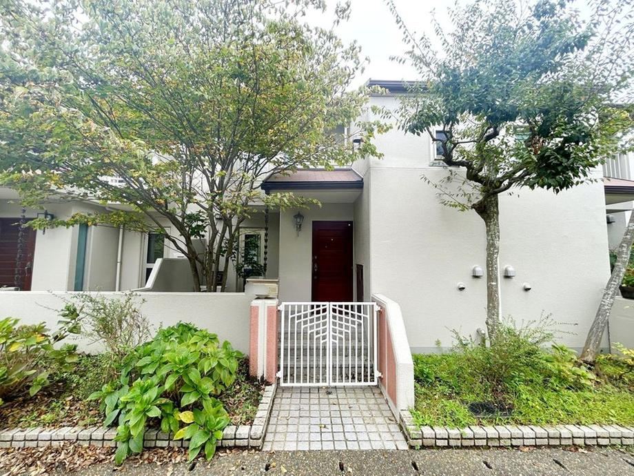 4LDK apartment in Kanazawa Ward, Yokohama, Kanagawa - Photo 1