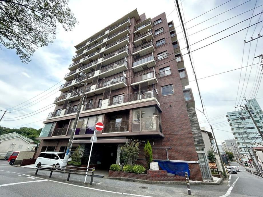 2LDK apartment in Chuo Ward, Chiba - Photo 1