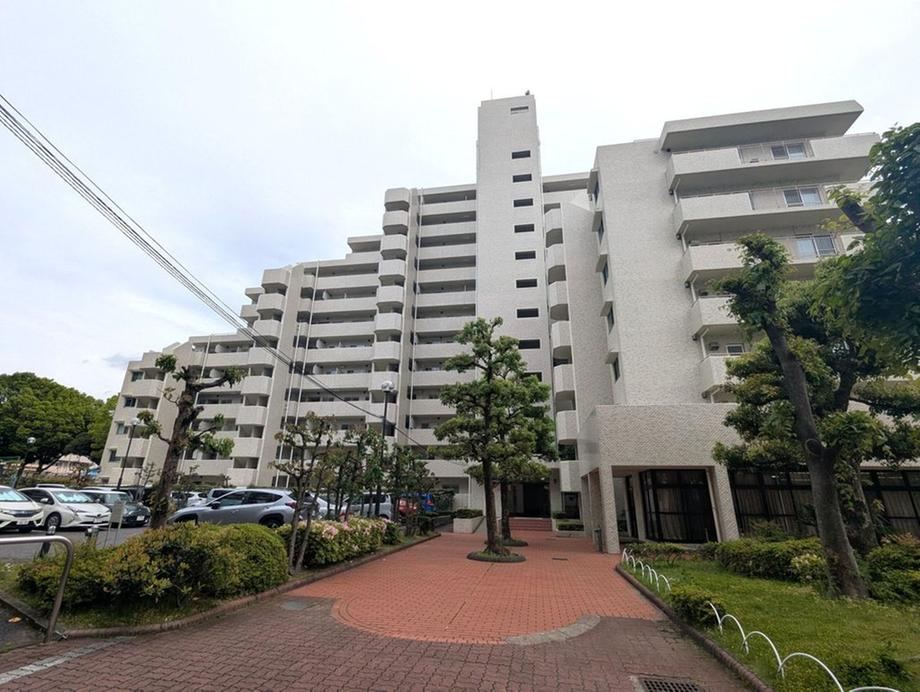 3LDK apartment in Showa Ward, Nagoya, Aichi - Photo 1