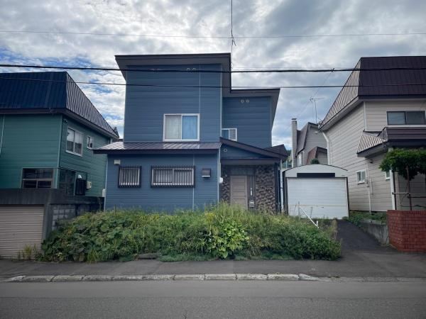 174 m² land in Nishi Ward, Sapporo, Hokkaido - Photo 1