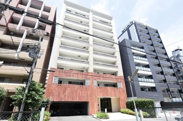 2LDK apartment in Joto Ward, Osaka - Photo 1