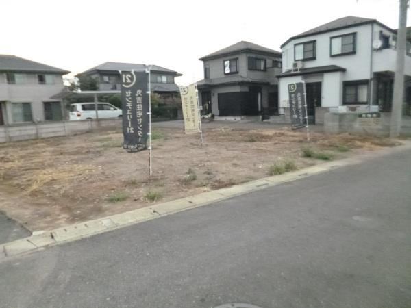 121 m² land in Misato, Saitama - Photo 1