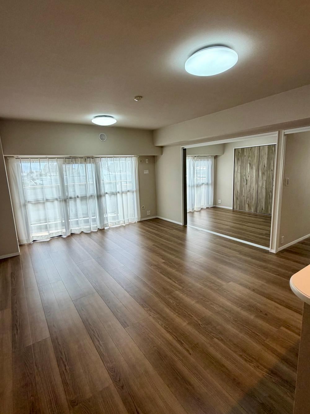 4LDK apartment in Nishi Ward, Fukuoka - Photo 1
