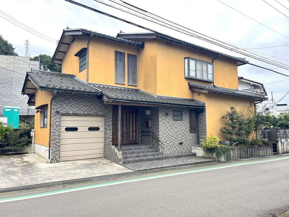 6LDK house in Kanazawa, Ishikawa - Photo 1