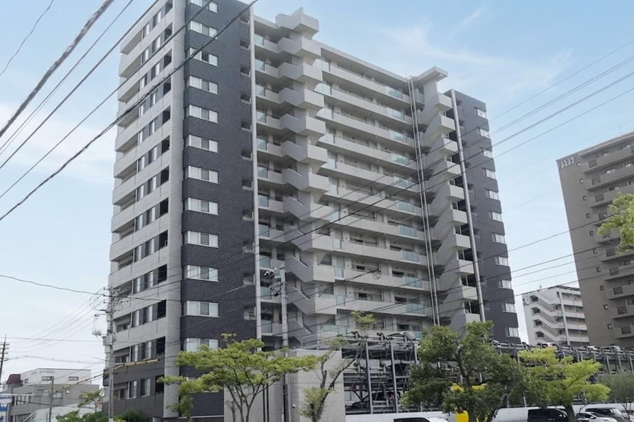 3LDK apartment in Kita Ward, Okayama - Photo 1