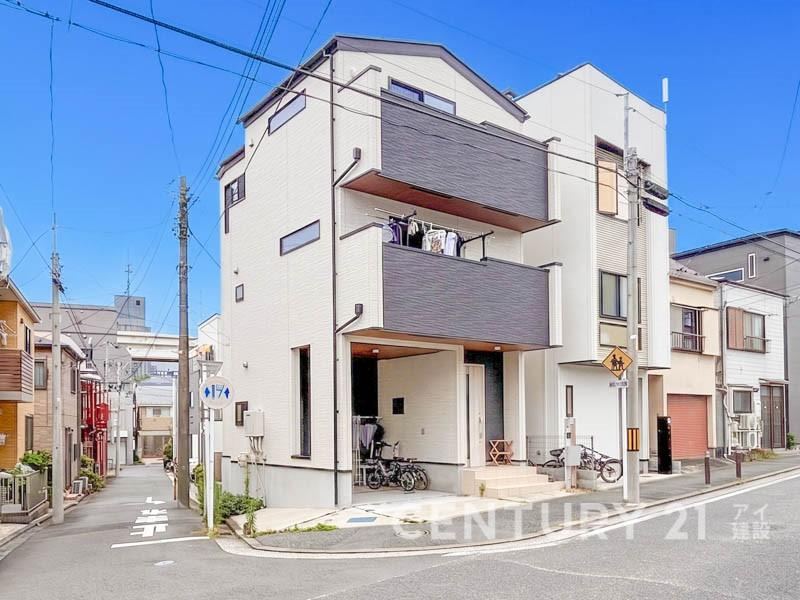 3LDK house in Minami Ward, Yokohama, Kanagawa - Photo 1