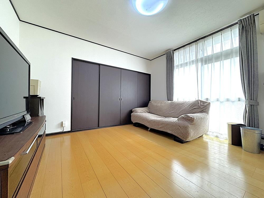 4LDK house in Asaminami Ward, Hiroshima - Photo 1