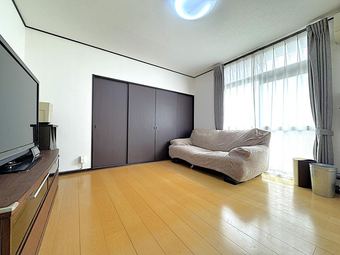 4LDK house in Asaminami Ward
