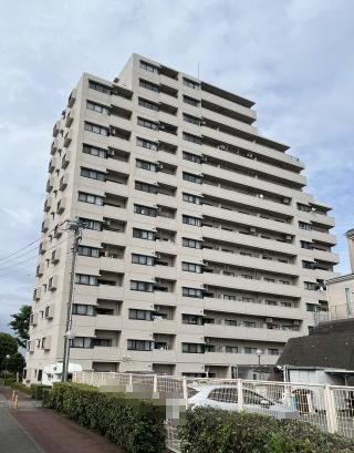 2DK+S apartment in Totsuka Ward, Yokohama, Kanagawa - Photo 1