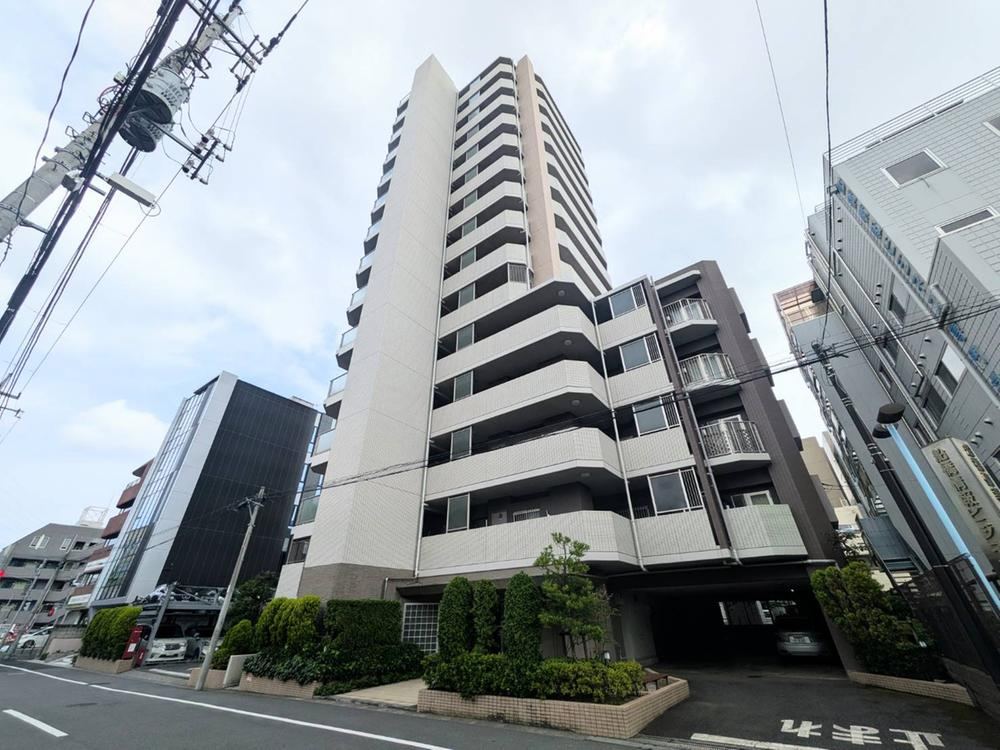 3LDK apartment in Funabashi, Chiba - Photo 1
