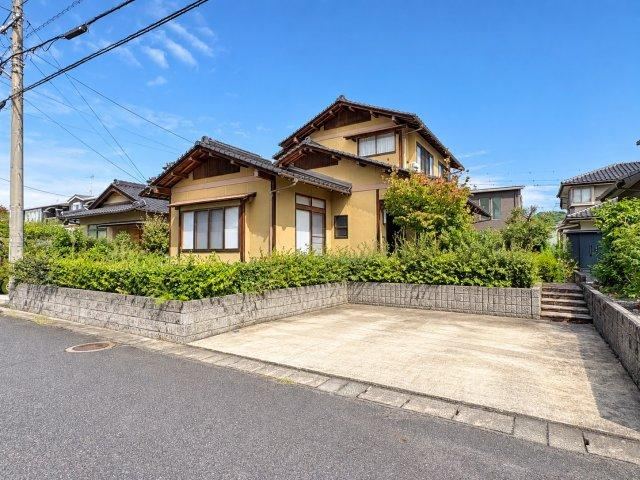 4LDK+S house in Yonago, Tottori - Photo 1