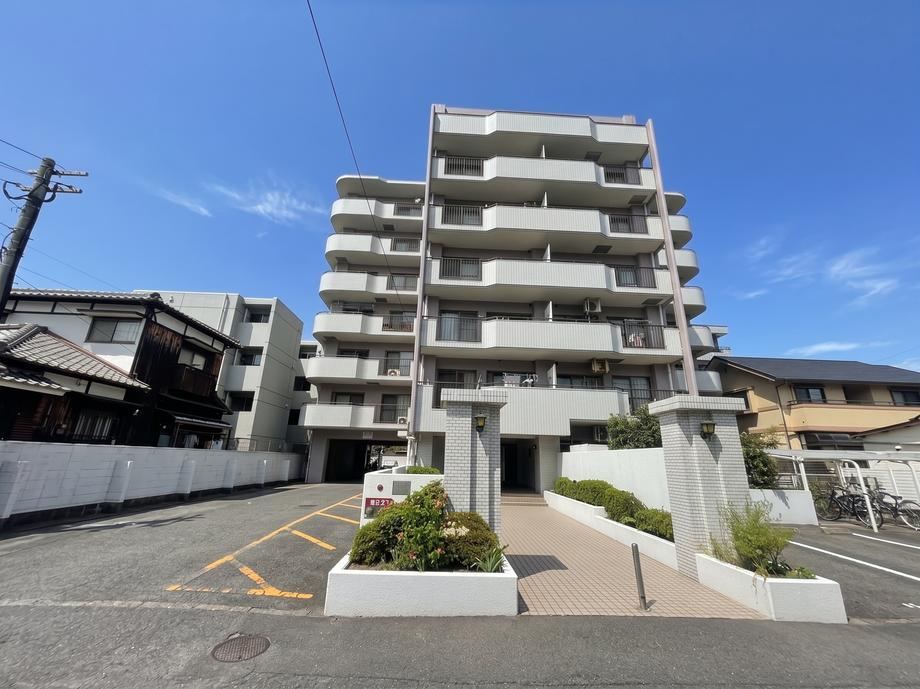 3LDK+S apartment in Nishi Ward, Fukuoka - Photo 1