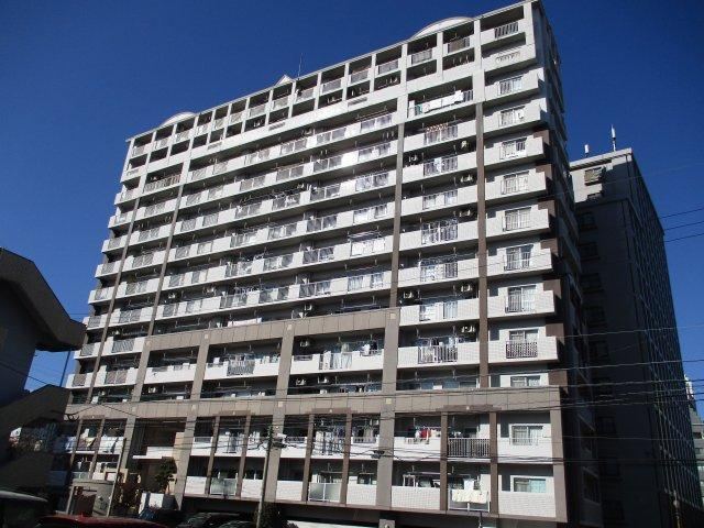 3LDK apartment in Kokurakita Ward, Kitakyushu, Fukuoka - Photo 1