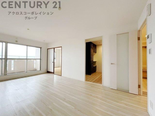3LDK apartment in Ashiya, Hyogo - Photo 1