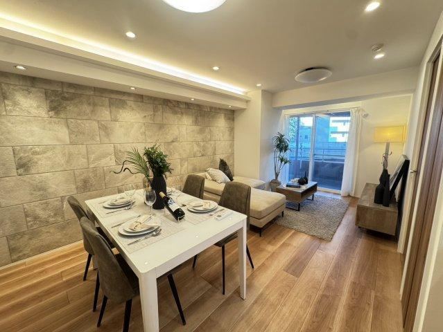 1LDK+S apartment in Shibuya Ward, Tokyo - Photo 1