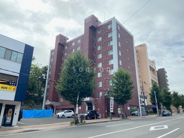 3LDK apartment in Teine Ward, Sapporo, Hokkaido - Photo 1