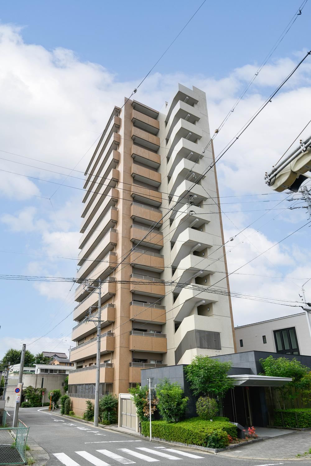 3LDK apartment in Mizuho Ward, Nagoya, Aichi - Photo 1