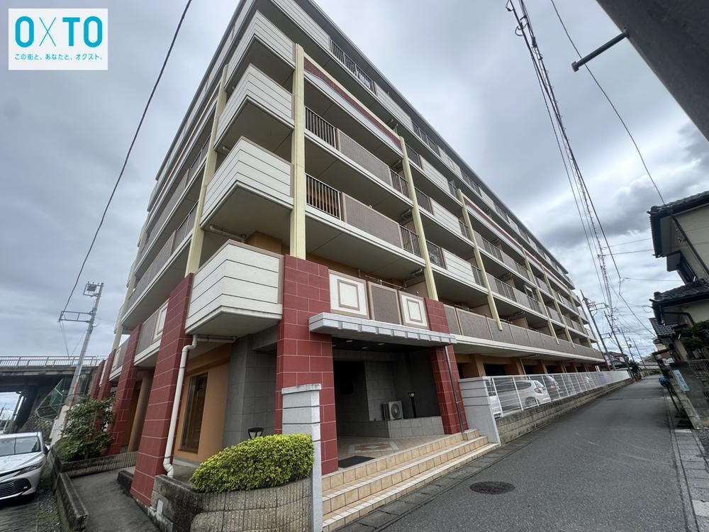 3LDK apartment in Koga, Ibaraki - Photo 1