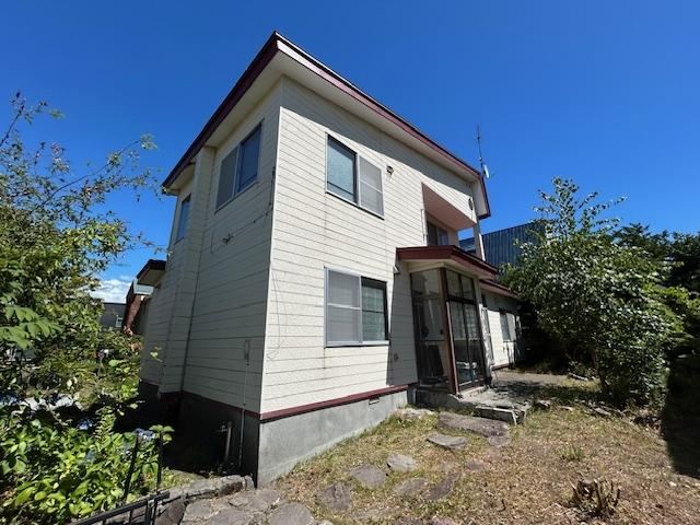 5LDK house in Kitahiroshima, Hokkaido - Photo 1