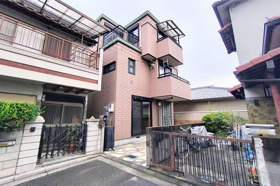 4LDK house in Amagasaki, Hyogo - Photo 1