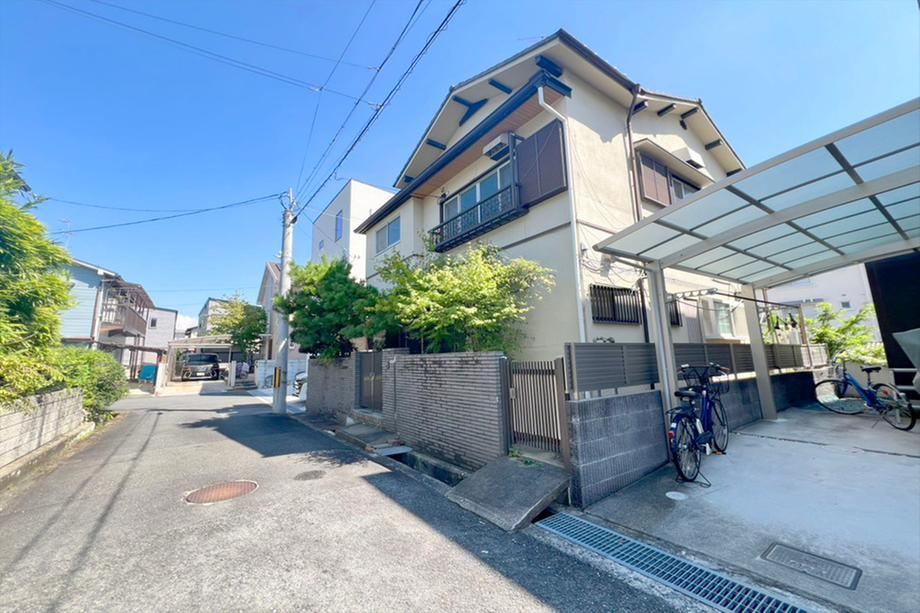 6LDK+S house in Itami, Hyogo - Photo 1