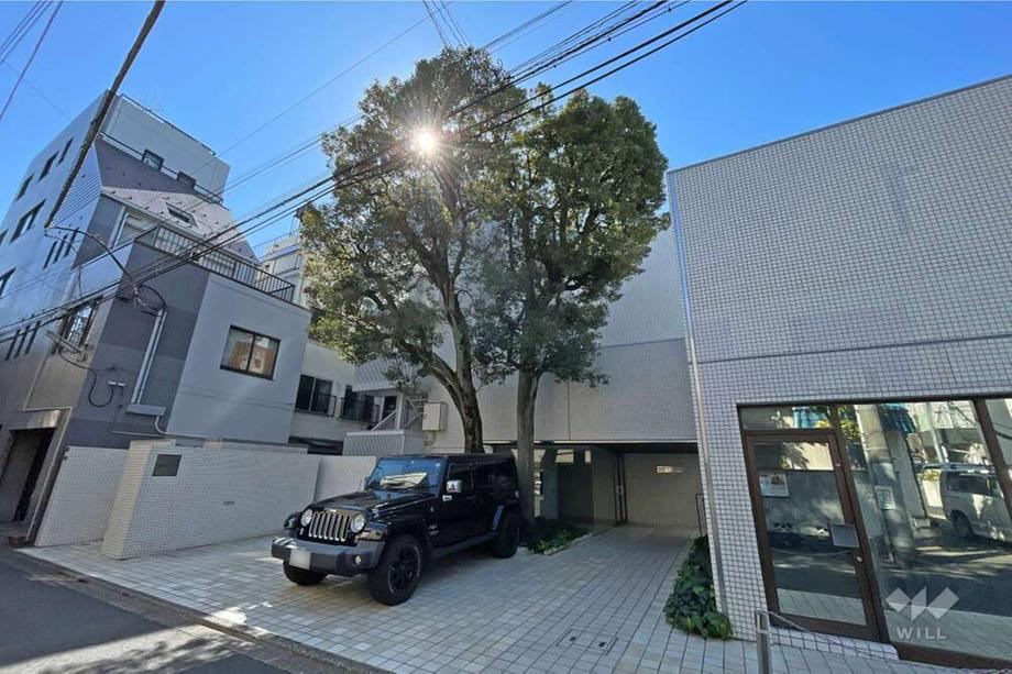 1LDK apartment in Minato Ward, Tokyo - Photo 1