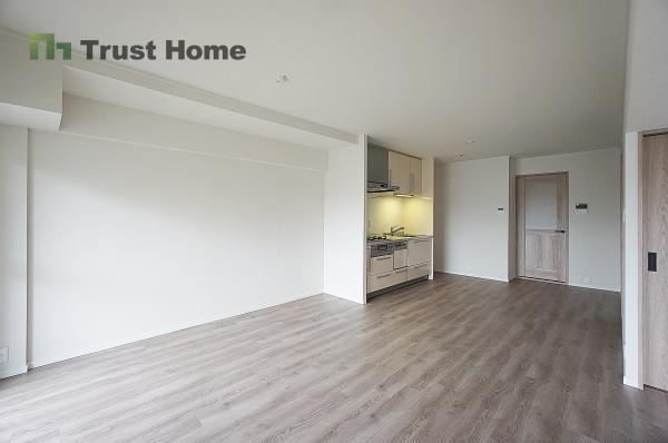 2LDK apartment in Nishinomiya, Hyogo - Photo 1