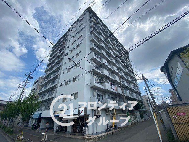 2DK apartment in Nakagyo Ward, Kyoto - Photo 1