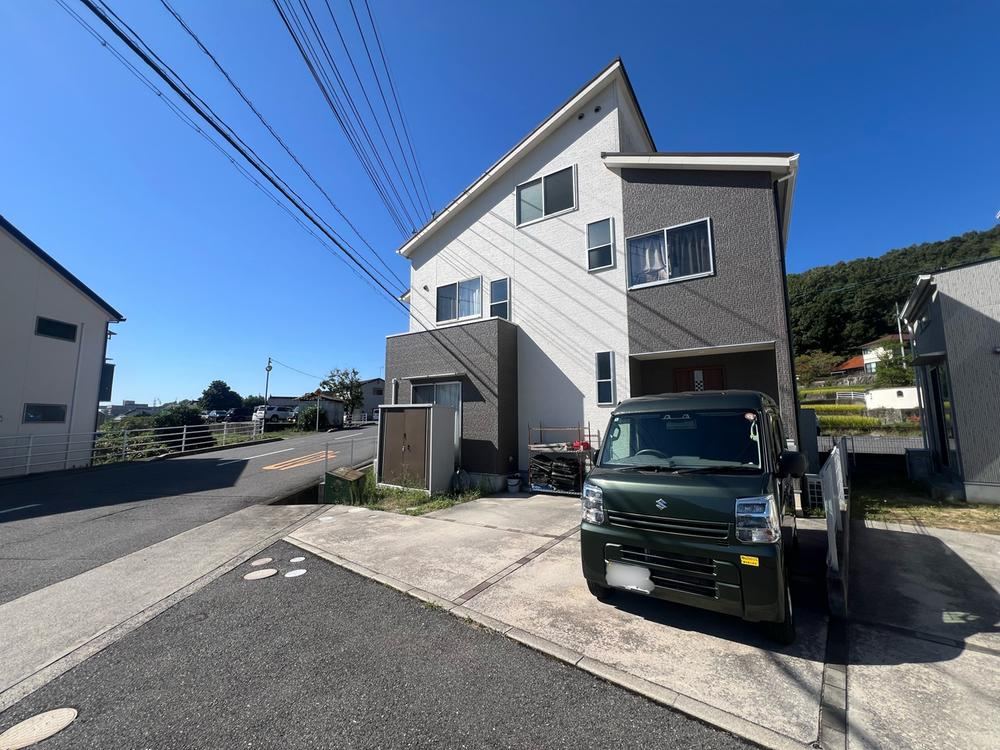 4LDK house in Saeki Ward, Hiroshima - Photo 1